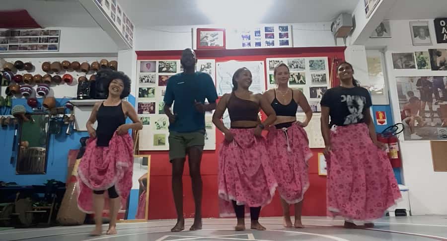 Salvador: Cultural Treasure - Samba de Roda. - Who will enjoy this most?