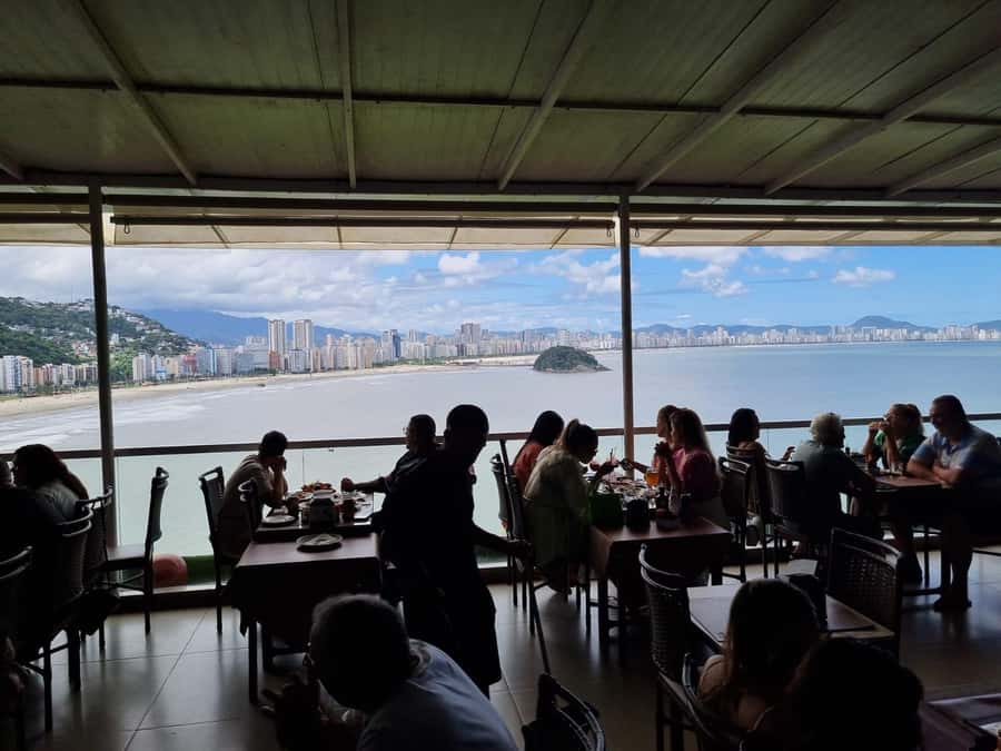 Santos & Guaruja: 8 hour Beach Tour Starting in Sao Paulo - Guides, language, and the feel of the day