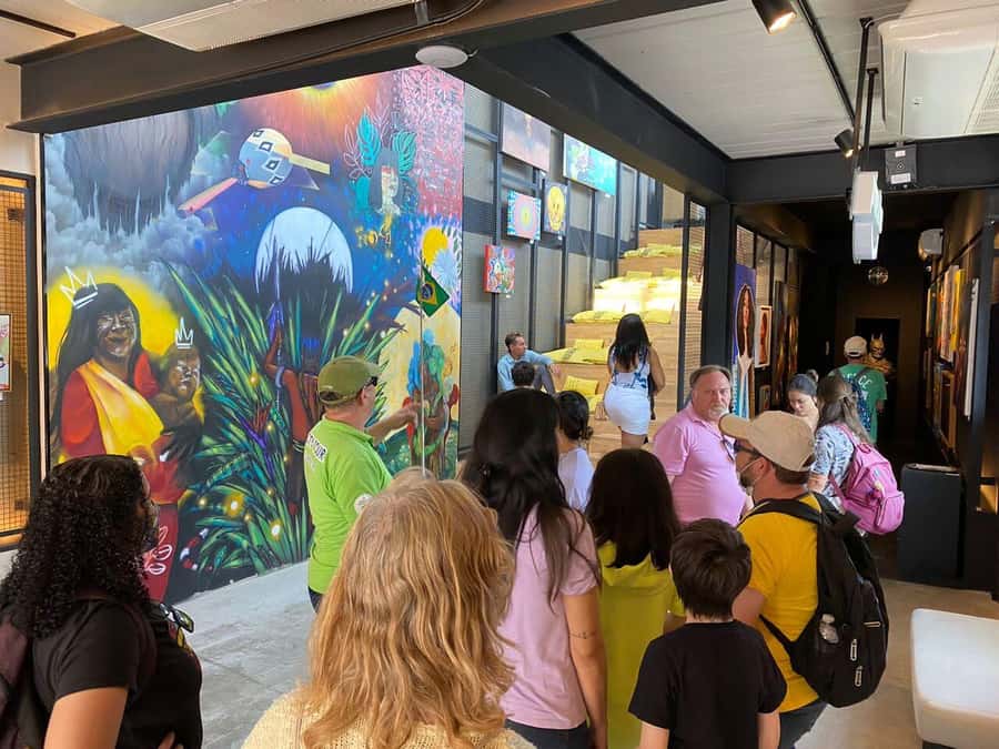 São Paulo: Classic Half-Day Private Sightseeing Guided Tour - Sé Cathedral and the historic center add the city’s older layer