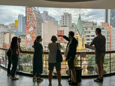 Downtown-Center Walking Tour | 2 Hours – English