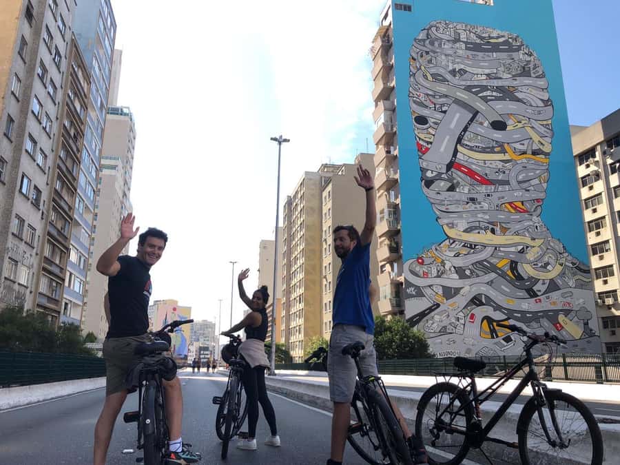 São Paulo: Downtown Historical Bike Tour - Liberdade’s Japanese-Brazilian character