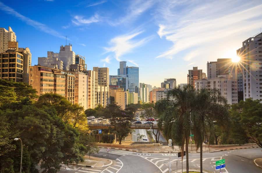 São Paulo: Jewish History Downtown Private Walking Tour - Getting to the meeting point with less stress