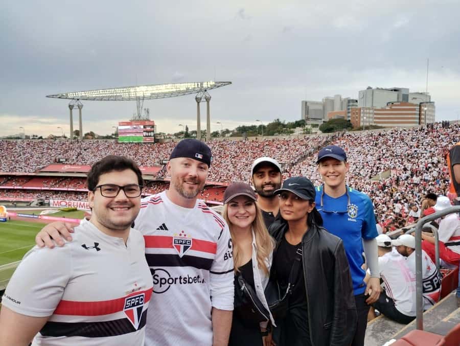 São Paulo: Join a São Paulo football game with a local fan - Meeting at São Paulo-Morumbi Station