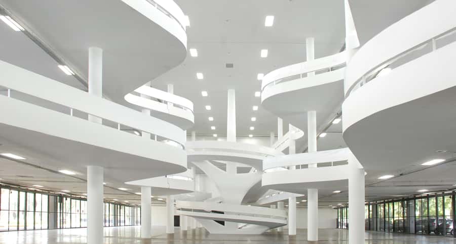 São Paulo: Private 4-Hour Architecture Tour - Comfort, access, and family details