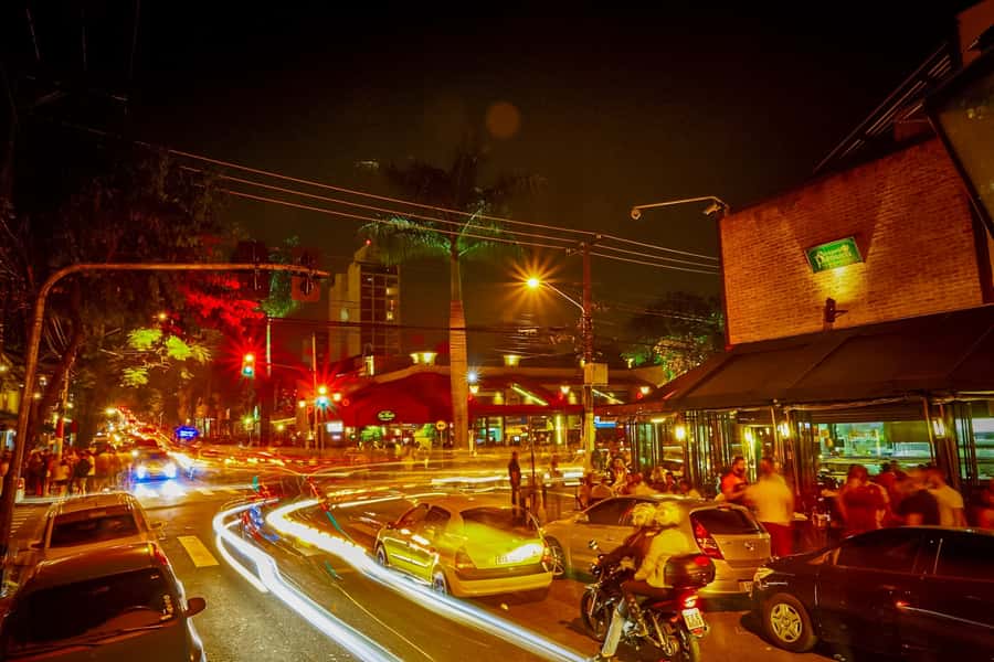 São Paulo: Private 4-Hour Night Tour - Timing, comfort, and practical details