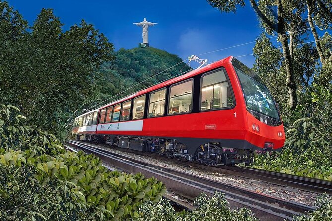 Skip the Line Christ the Redeemer Admission Ticket - Weather, crowds, and the best time to visit