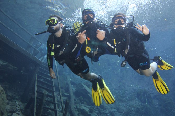Skip the Line: Lagoa Misteriosa Admission Ticket with Scuba Diving Experience - What certified scuba users can expect