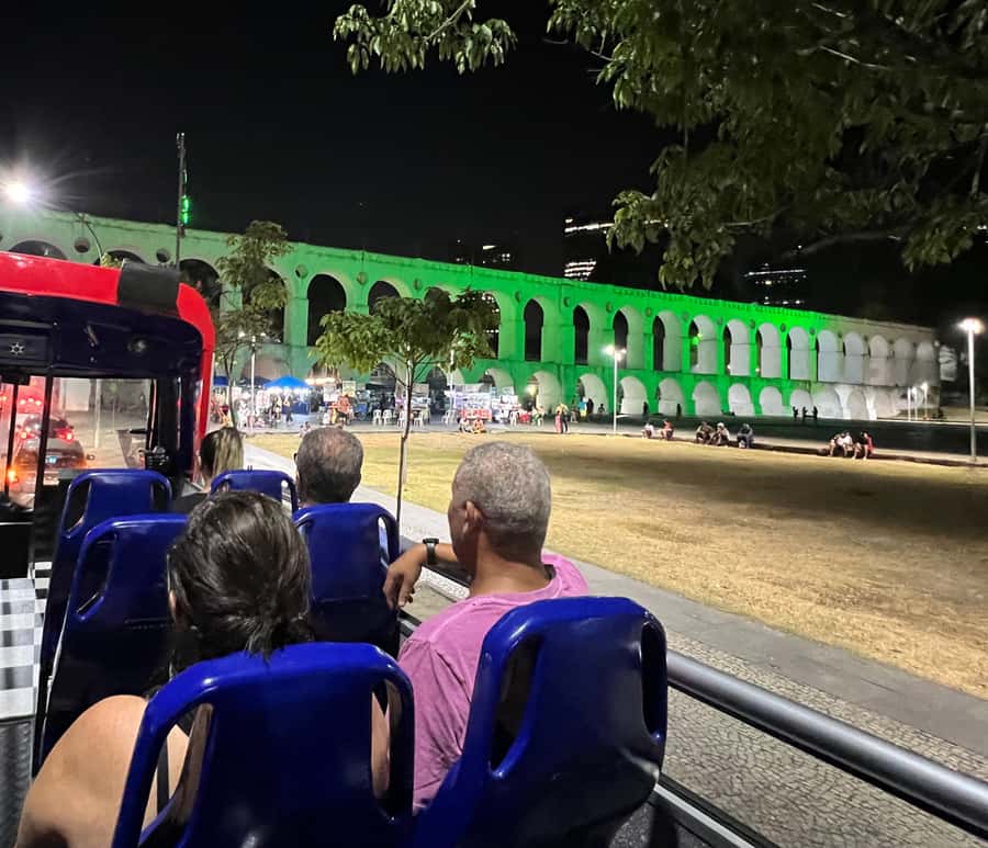 Skyline Night Tour Rio de Janeiro - Panoramic City Tour Rio Samba Bus - Flamengo and Botafogo by illuminated street