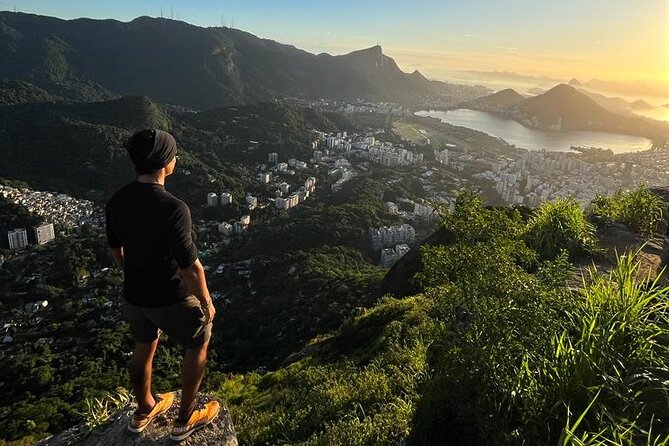 Sunrise and Sunrise Walk Two Brothers with Local Guide - Meeting in Vidigal and riding to the trail