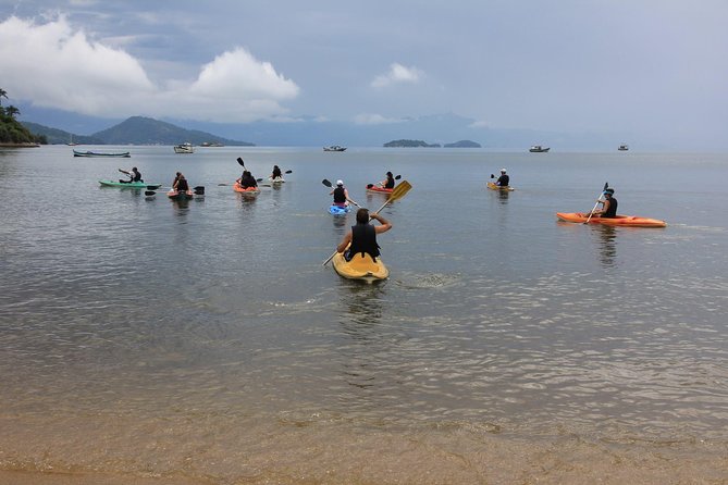 Sunset Kayaking - Ilha dos Pombos and the open bay view