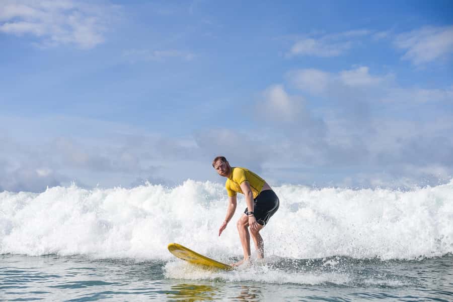 Surf lessons: in Arpoador in Ipanema. - Surf Matrix instructors and the Rafael factor