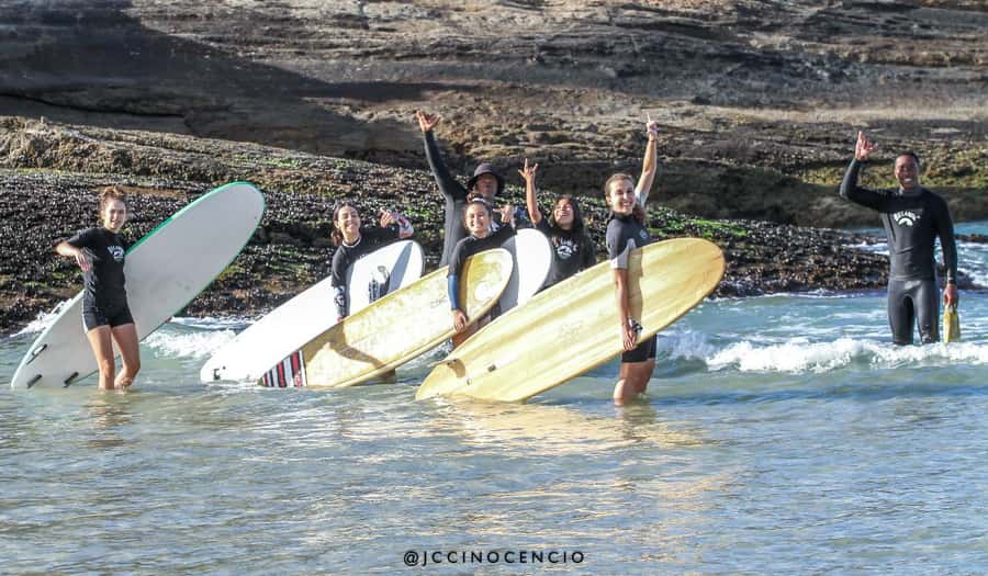 Surf lessons with local instructors in Copacabana/ipanema! - Starting on the sand in Copacabana or Ipanema