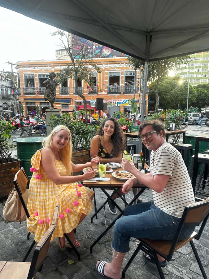The Best Food Tour: Taste the Most Authentic Flavours of Rio - The 10-minute metro ride and the value of moving around