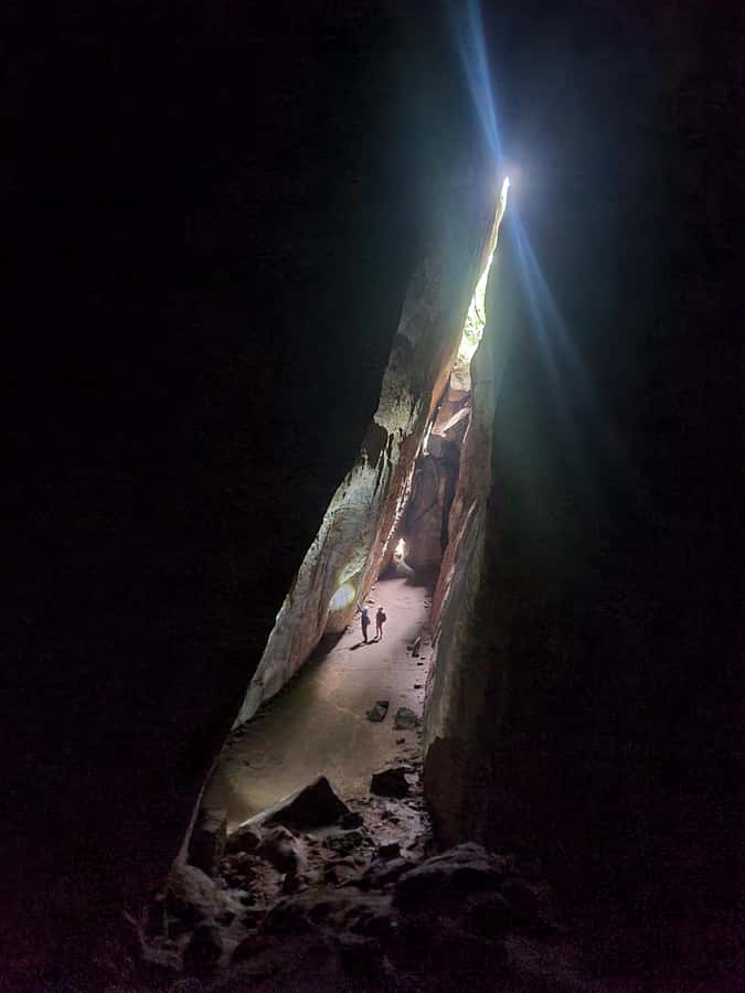 Tijuca Rain Forest - Adventure through Waterfalls & Caves - Canoas Road and Chinese-style lookouts