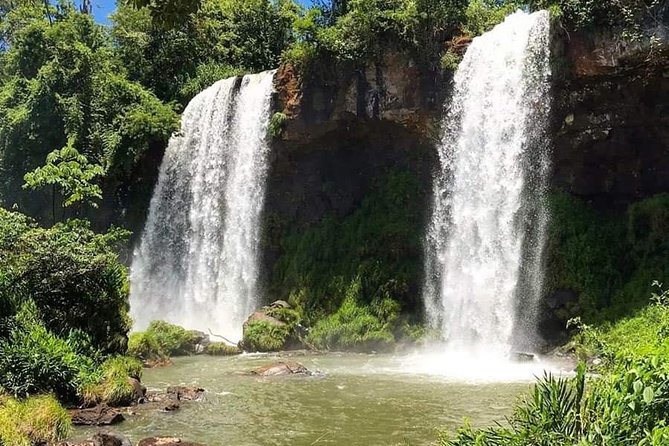 Tour Tour, We take the tour of the Argentina + Puerto Iguaçu Falls - Walking through Iguazú National Park