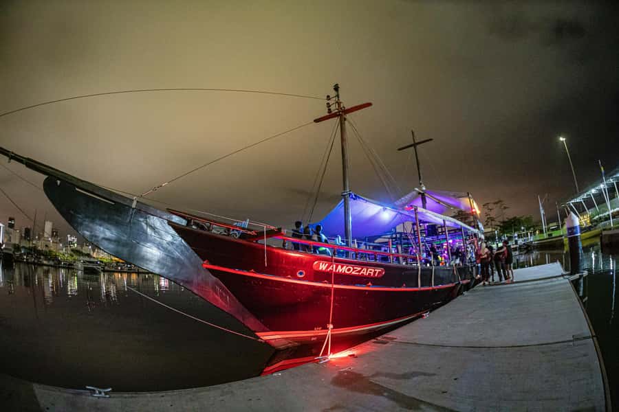 Unforgettable Boat Party - Key points before you book