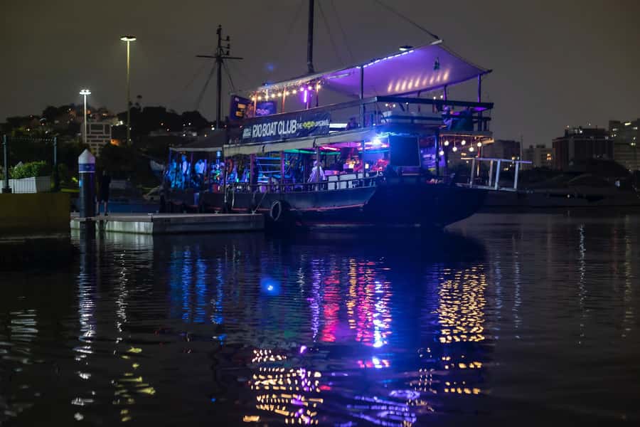 Unforgettable Boat Party - Four hours on the water, with costs beyond the ticket