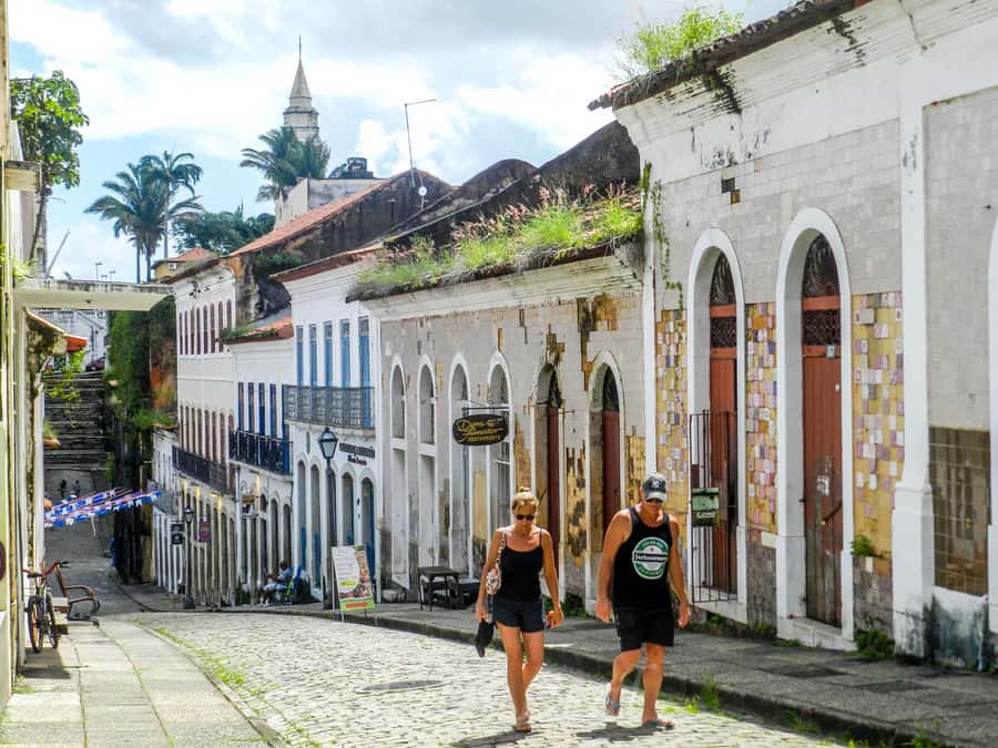 Walking Tour of São Luís do Maranhão - São Luís Begins at Cais Praia Grande